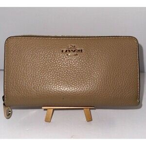 COACH C4124 Medium Zip Around Wallet Pebble Leather Taupe Gold Burgundy EUC